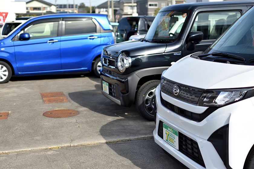 高品質軽自動車専門店明石カープラザはお客様に安心のカーライフをお届けします!